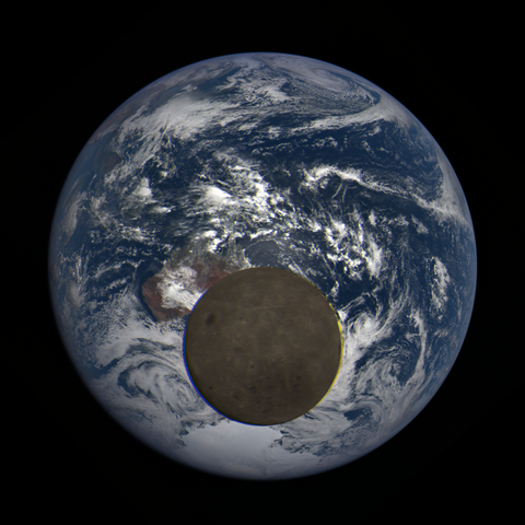 Image https://epic.gsfc.nasa.gov/epic-galleries/2021/lunar_transit/thumbs/epic_1b_20210211014104_03.png