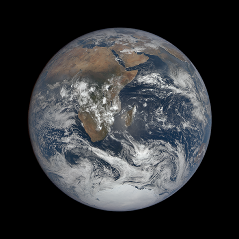 Image https://epic.gsfc.nasa.gov/epic-galleries/2022/blue_marble/thumbs/epic_1b_20221207083937.png