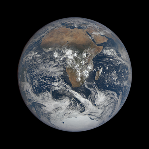 Image https://epic.gsfc.nasa.gov/epic-galleries/2022/blue_marble/thumbs/epic_1b_20221207095437.png