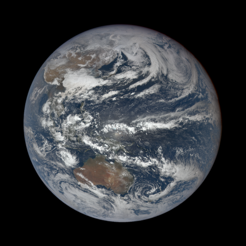 Image https://epic.gsfc.nasa.gov/epic-galleries/2022/high_cadence/thumbs/epic_1b_20220321025338.png
