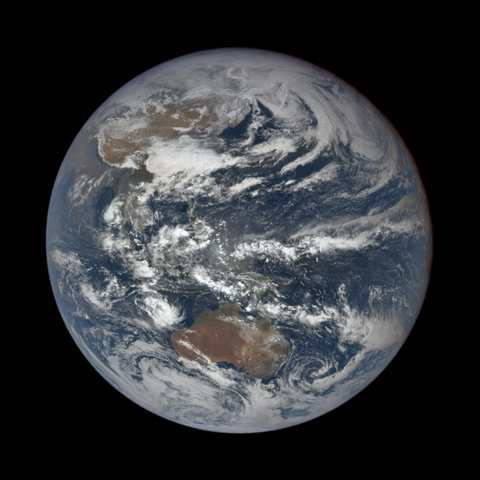 Image https://epic.gsfc.nasa.gov/epic-galleries/2022/high_cadence/thumbs/epic_1b_20220321033338.png