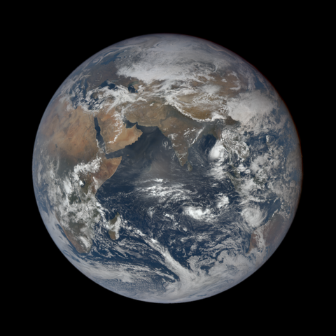 Image https://epic.gsfc.nasa.gov/epic-galleries/2022/high_cadence/thumbs/epic_1b_20220321075338.png