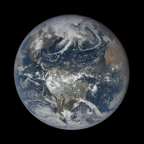 Image https://epic.gsfc.nasa.gov/epic-galleries/2022/high_cadence/thumbs/epic_1b_20220321161338.png
