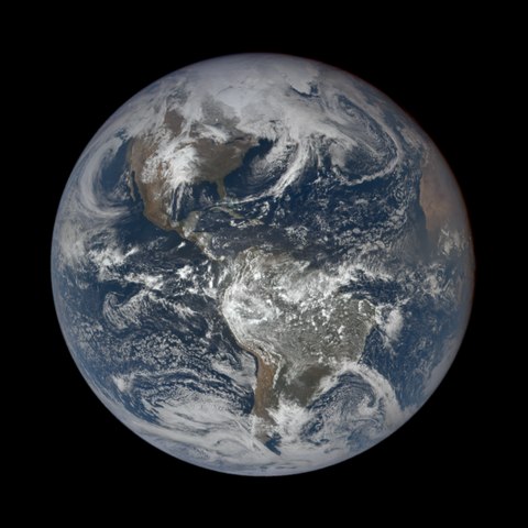 Image https://epic.gsfc.nasa.gov/epic-galleries/2022/high_cadence/thumbs/epic_1b_20220321171338.png